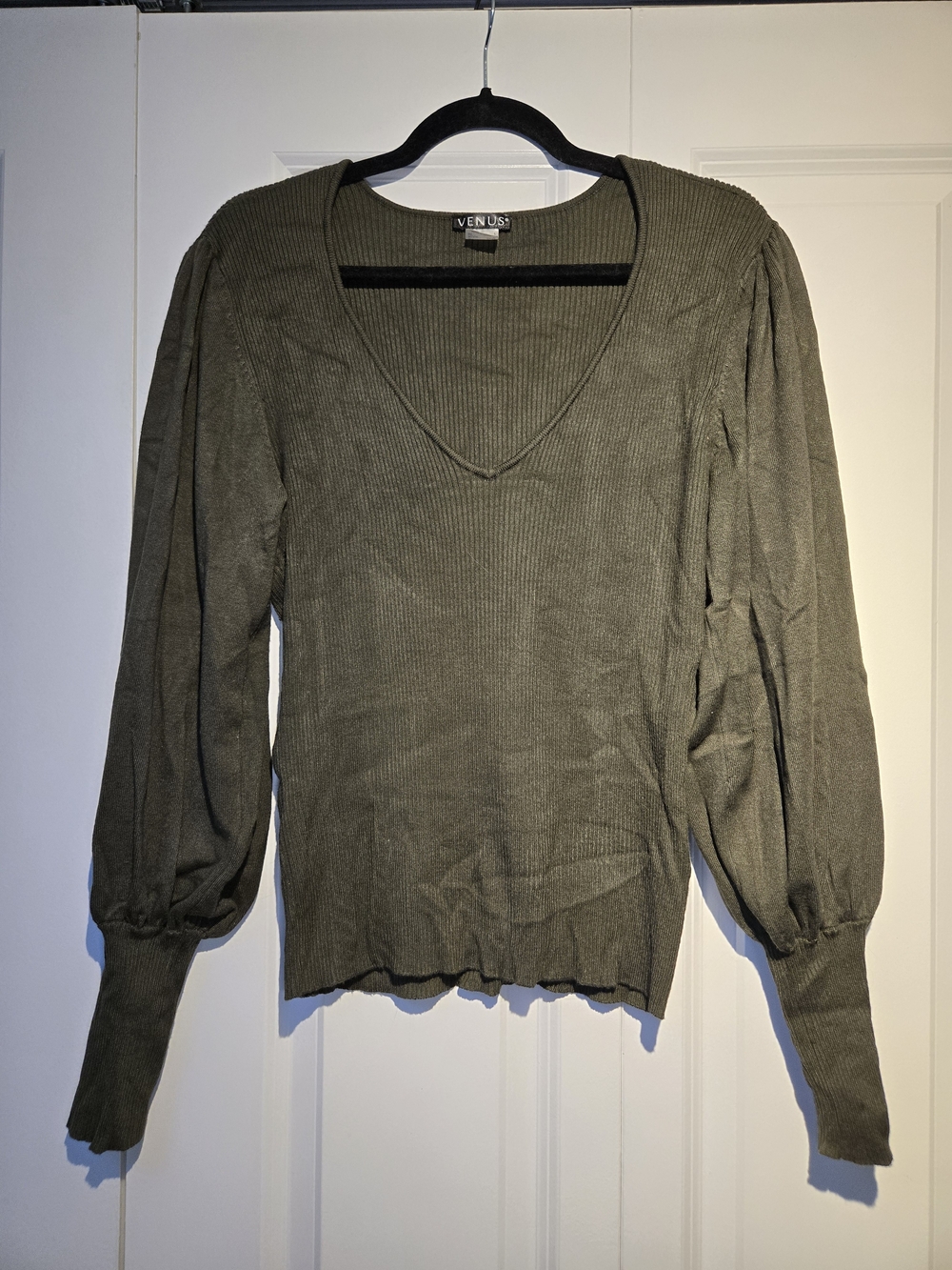Venus Olive Green V-Neck Ribbed Puff-Sleeve Top